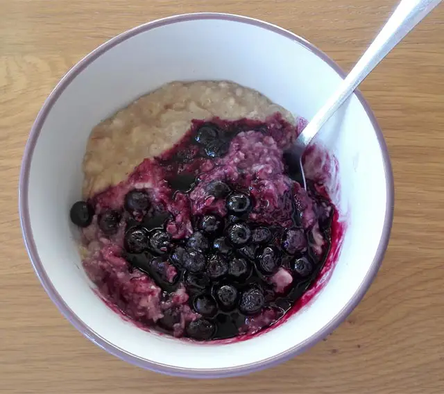 porridge with blueberry compote