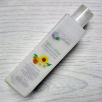 Review: Essentially Nature Light & Shine Organic Conditioner