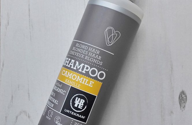 urtekram shampoo chamomile