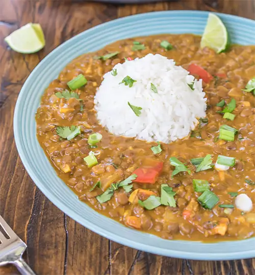 vegan peanut butter and lentil curry (without coconut milk)