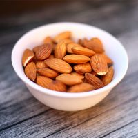 Do almonds contain arsenic?