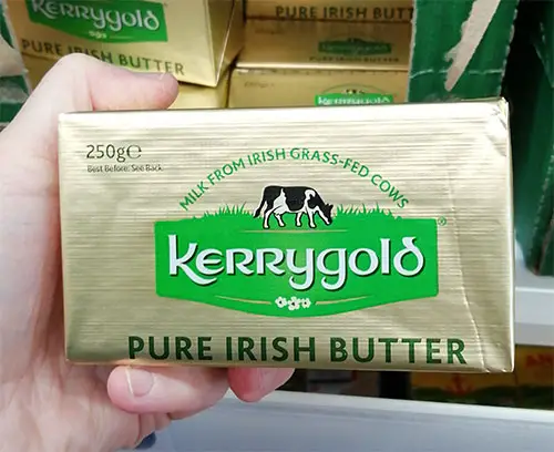 Mantequilla alimentada con pasto Kerrygold