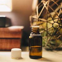 Natural Pain Relief: A Guide to Using Essential Oils for Pain